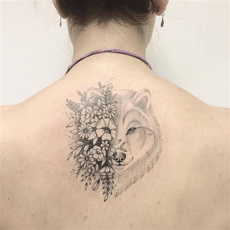 Wolf Flowers Tattoo Artist 横山 Kristie Yuka 23 Tattoo Artist Tattoo