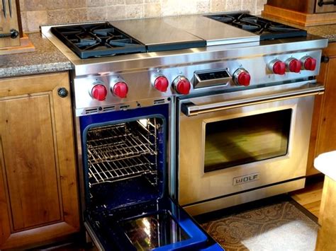 Wolf oven repair. Wolf oven repair and servicing. Another essential kitchen appliance to be professionally maintained and serviced by our Wolf appliance repair experts is a kitchen oven. The appliance repair technicians of our servicing center specialize in working with a wide range of kitchen ovens, repairing the following types and models of the Wolf ovens: ... 
