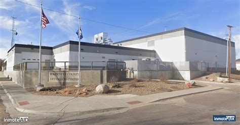 Wolf point mt jail roster.  Learn about Roosevelt County Detention Center includin...