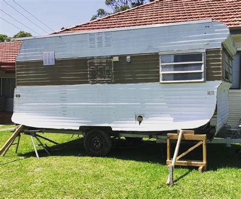 Wollongong couple turns rusty old caravan into holiday heaven