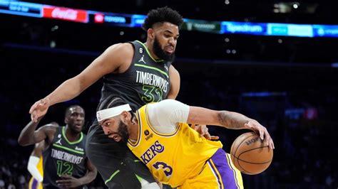 Wolves’ playoff hopes dwindle to one win-and-in game after offense goes cold late in play-in loss to Lakers