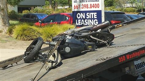 Woman Dies in Motorcycle Crash on Ming Avenue [Bakersfield, CA]