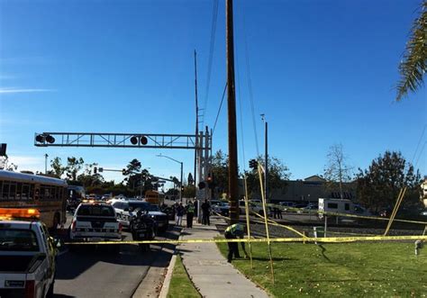 Woman Dies in Pedestrian Crash on Oxnard Boulevard [Oxnard, CA]