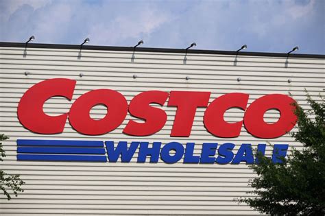 Woman charged in $1.3K Costco liquor heist in south St. Louis County
