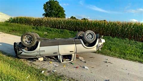 Woman dies, teen hurt in rural Missouri highway crash
