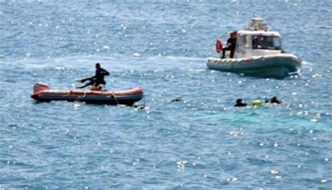 Woman dies after dinghy carrying migrants capsizes off Greek Aegean Sea islet