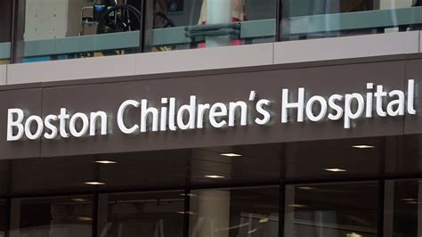Woman pleads guilty to calling in hoax bomb threat at Boston Children’s Hospital