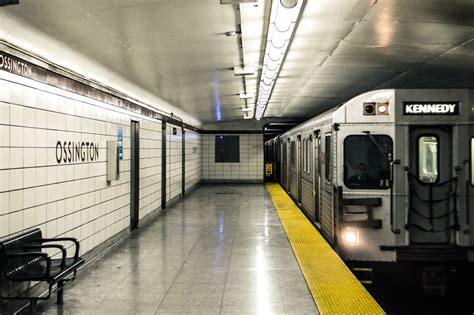 Woman with scissors tasered at TTC subway station, Line 2 service affected