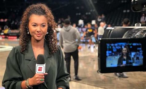 Women's basketball announcers. Feb 19, 2021 · The NCAA announced championship game times and broadcast networks for all six rounds and 63 games of the 2021 Division I Women’s Basketball Championship being held in the San Antonio region. 