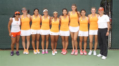 2023-24 Women's Tennis Roster; Name Yr. Hometown / High School; Maddie Berglund: So. Pine City, Minn. / Pine City HS: Luana da Silva: Jr. São Paulo, Brazil / Colégio Rio Branco. 