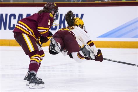 Women’s hockey: Gophers blank Duluth, earn trip to Frozen Four