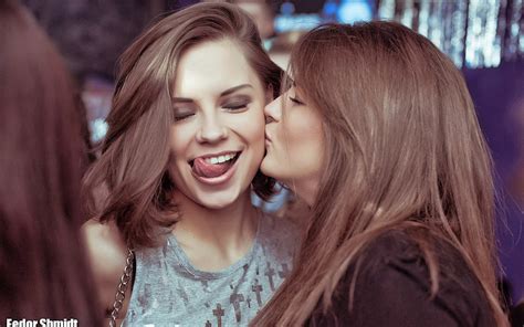 Women kiss. Things To Know About Women kiss. 