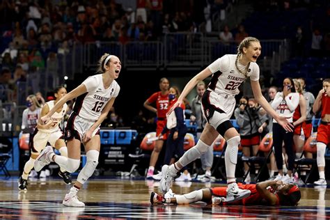 The Connecticut Huskies women's basketball team obtained the longest winning streak in college basketball (both men's and women's), 111 straight wins, which started with a win against Creighton on December 23, 2014, and continued for 111 games until March 31, 2017, when they were beaten 66-64 on a last second shot in overtime by Mississippi .... 