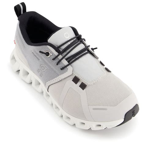 Womens on cloud 5. Bungee lace-up closure, On's signature speed-lacing system lets your foot slide in. Zero-gravity foam midsole. Fabric and synthetic upper, fabric lining, rubber sole. Imported. Web ID: 4111332. shipping & returns. Buy Women's Cloud 5 Low Top Sneakers at Bloomingdale's today. Free Shipping and Returns available, or Buy Online and Pick-Up In Store! 