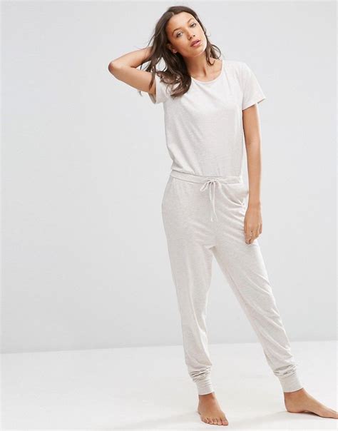 Made specifically for height, our sizes are designed to fit men up to 7'1 and women up to 6'6. Each piece of clothing is functionally built in multiple tall lengths so you don't have to compromise on fit. Learn more about the different lengths we …. Womens tall lounge pants