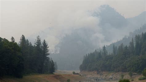 Wonder Fire consumes 40 acres near Shasta Lake