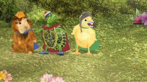 The Wonder Pets get a call from a pop-up nursery rhyme
