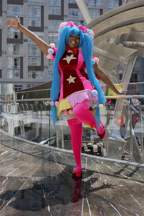 Wonderland x Showtime Miku Cosplay: A Guide for Fans and Cosplayers