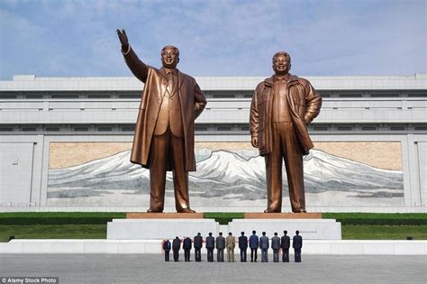 Wood Cruz Photo Pyongyang