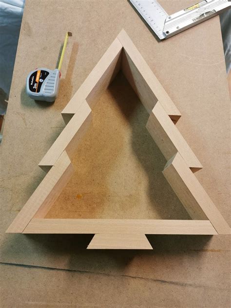 Wood christmas tree plans. Santa joined me in the shop and we made a wooden Twisted Christmas Tree! It's made from unfinished cedar so it even smells like a Christmas tree. Below is ... 