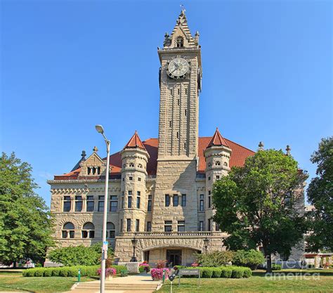 The Supreme Court of Ohio maintains a list of courts in the state, including municipal, county, common pleas, claims, and appellate courts. Launch Ohio Courts Ohio Courts. This link will open in a new window. Resource Details Published: August 12, 2022; Source: Supreme Court of Ohio .... 