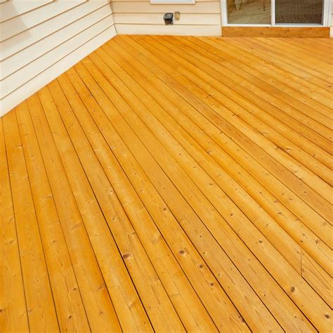 Wood deck stain. A clear stain or transparent stain, like the Flood Clear Finish, is a great option for enhancing the natural beauty of the wood color and grain while ensuring the utmost protection for a new or old deck. This wood deck stain offers UV protection from harmful UV rays that can cause fading to the wood surfaces. 