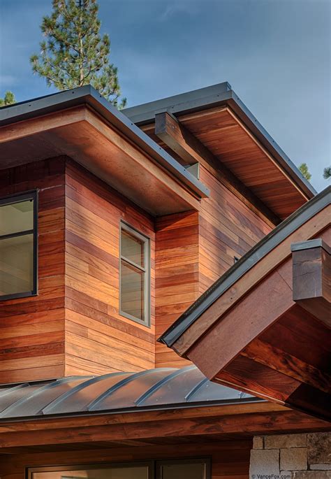 Wood house siding. PeaceHealth and Ronald McDonald House Charities have built a new respite facility, the ‘Heartfelt House’ featuring Accoya wood for its exterior siding. Located in Oregon, the house provides accommodation for families of loved ones being treated at the Sacred Heart Medical Center, RiverBend. The project completed in May 2019. 