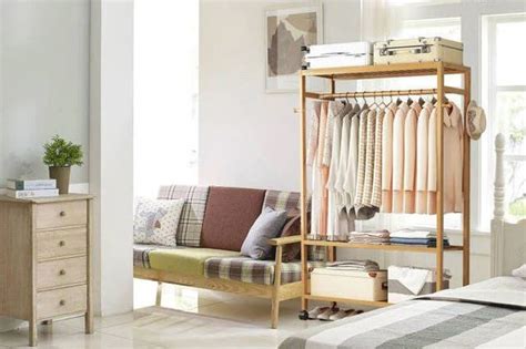 Wooden clothes rail - ManoMano