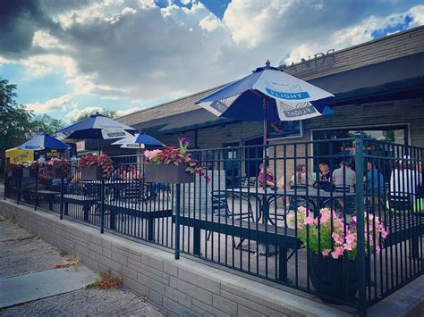 Woodlands tavern. Woodlands Tavern, Columbus, Ohio. 18,734 likes · 98 talking about this · 49,705 were here. Live music, craft beer, and an awesome patio! Happy Hour is offered from 3pm-6pm Tuesday-Sunday & all 