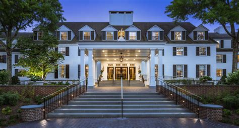Woodstock inn resort. Woodstock | The Woodstock Inn and Resort. The charming Woodstock guest rooms are havens of comfort and serenity. Each room marries Federal-era touches with bright pops … 