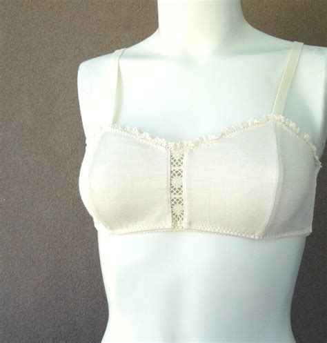Wool bras. You can find comfortable bras for every day, gorgeous lace lingerie and highly functional sports bras at Anita & Rosa Faia. Underwire bra, soft bra or sports bra - they all have one thing in common: An excellent fit, uncompromising comfort and amazing quality right up to big cups and large sizes. Open Filter. 