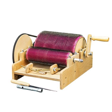 Wool carding brush.  Co. 91 x 4.  >> Equipped with two rotating rollers. 8 ...