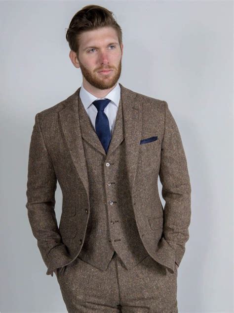 Wool suit. Custom made wool suits to fit you. Create your Men Wool Suit online choosing from a wide selection of wool fabrics and personalise it with all the details you choose. Design Your Wool Suit. Order today, receive it by 29 March. Free shipping. 