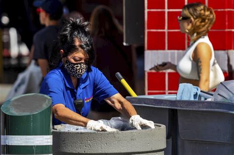 Workers exposed to extreme heat have no consistent protection in the US