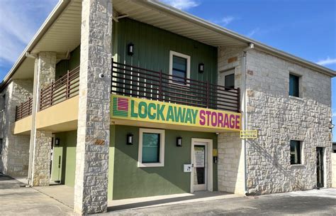 Working at LOCKAWAY STORAGE: 10 Reviews - Indeed