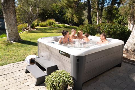 Working at SPRING DANCE HOT TUBS: 3 Reviews - indeed.com