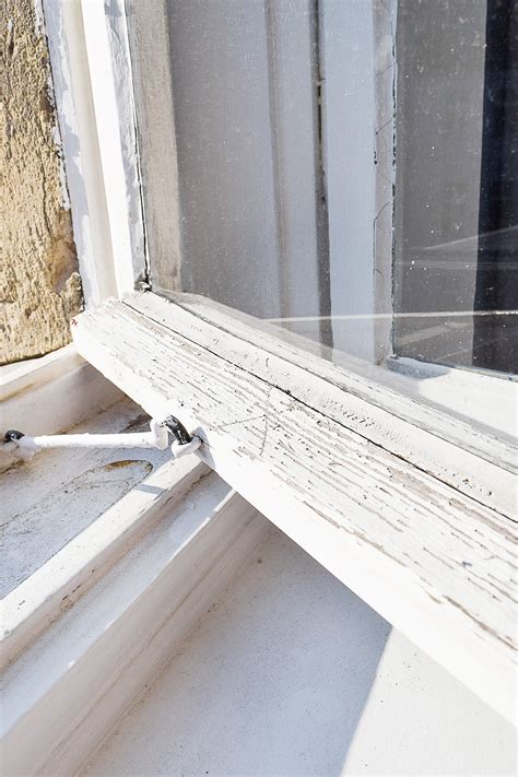Working windows a guide to the repair and restoration of wood windows. - Charles fourier, sein leben und seine theorien.