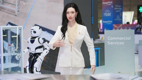 World's First Mass-Produced Humanoid Robot: Ubtech U1 Review & Features | China Tech Breakthrough (2026)