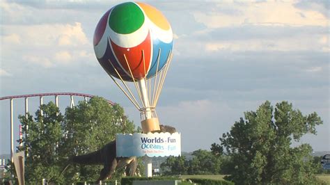 Worlds of Fun and Six Flags Amusement Parks announce merger