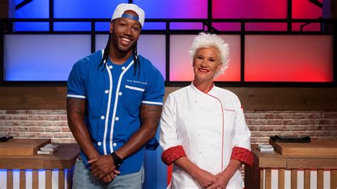 Worst chefs in america. Love at First Bite: Fiery First Date. Chef Anne Burrell and returning mentor, Jeff Mauro, welcome the newest batch of recruits to culinary boot camp. These 16 fun-loving singles are disasters in ... 
