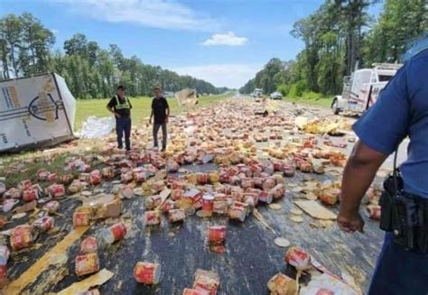 Worst queso scenario: Truck spills nacho cheese on Arkansas highway