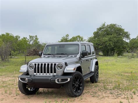Wrangler 4xe mpg. For those still looking for some 4xe mileage, here is our first trip to Toledo Jeep Fest this weekend since getting it back from service last week for a bad battery coolant pump. 2021 4xe Rubicon on 35" Nitto Trail Grapplers (speedometer recalibrated with a Tazer), 2 Adults, no additional gear or mods Started the day at … 