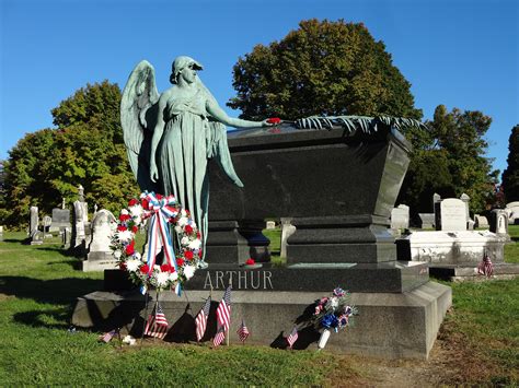 Wreath laying ceremony honors Pres. Chester Arthur