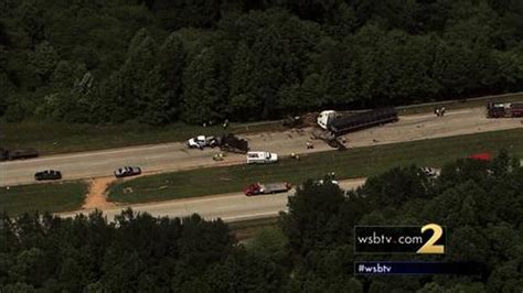Wreck on 316 in barrow county today. Gwinnett County police said the westbound lanes of Georgia Highway 316 are shut down at Winder Highway due to a serious accident. "Please plan alternative routes and expect delays until we can ... 