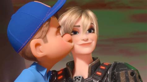 Wreck-It Ralph - Felix and Calhoun - YouTube