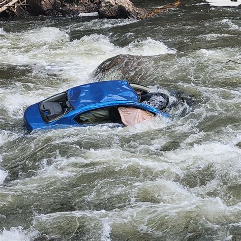 Wrecked car in the Poudre River since July will be towed