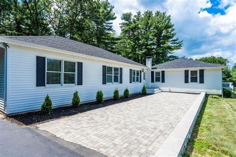 Wrentham homes for sale. Zillow has 50 photos of this $624,900 4 beds, 2 baths, 3,184 Square Feet single family home located at 116 Wrentham Rd, Cumberland, RI 02864 built in 1968. MLS #1354674. 
