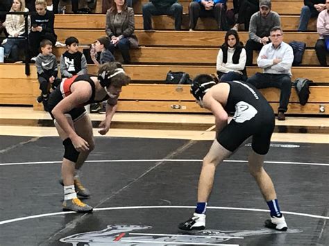 Wrestling team takes down Panthers – Hawk Eye