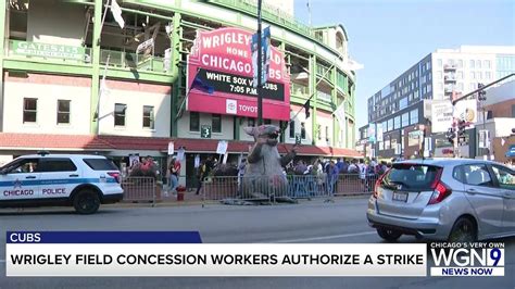 Wrigley Field concession workers authorize strike ahead of final homestand