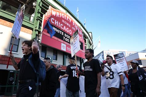 Wrigley Field concessions workers authorize strike ahead of the final home weekend of the Chicago Cubs’ regular season